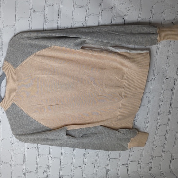 NWT Monrow color block mock neck sweater - Picture 4 of 8